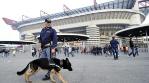 Rischio terrorismo, cintura di cemento intorno a San Siro