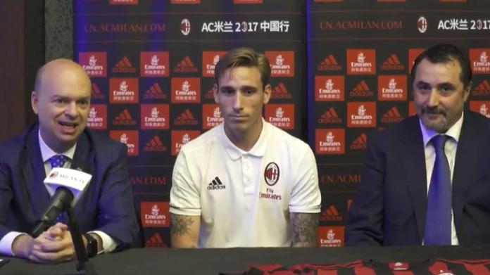 Biglia insieme a Fassone e Mirabelli