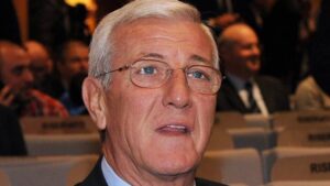 Il calcio detta la via del sorriso: Lippi si emoziona riguardando “Il Mondiale”