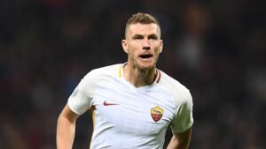 Dzeko (ex promesso sposo del Milan) sfida il proprio idolo Ibrahimovic