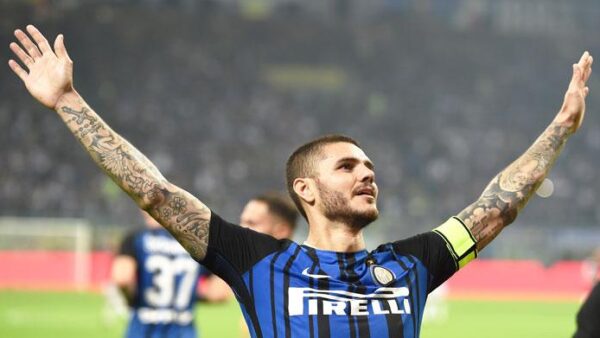 Icardi esultanza bis inter ottobre
