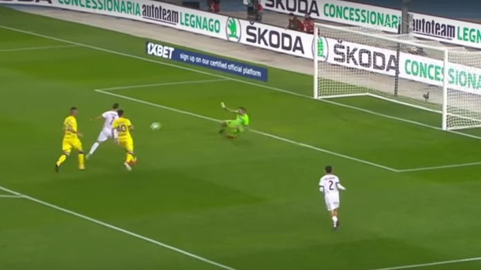 kalinic gol chievo Kalinic contro Chievo