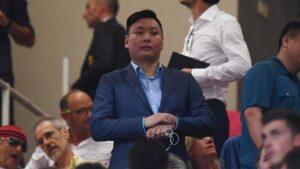 Stasera è previsto l’arrivo di David Han Lì