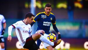 Chi è Pasqua, l’arbitro che dirigerà Milan-Hellas Verona