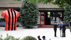 Milan, lunedì il raduno: ecco programma e orari