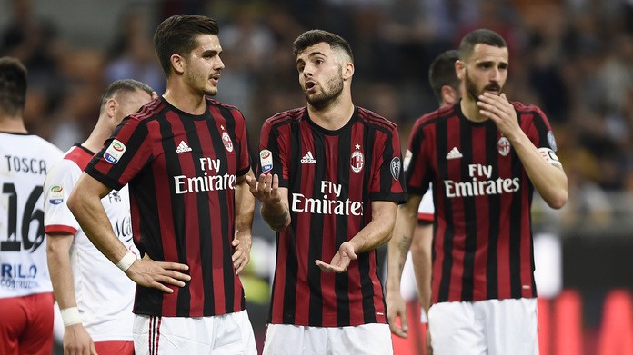 Pagelle di Milan-Benevento 0-1: André Silva bocciato, Bonucci disattento 26 Silva Cutrone Bonucci