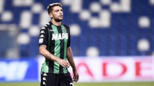 Berardi, Carnevali: «Milan interessato a uno scambio, noi no»