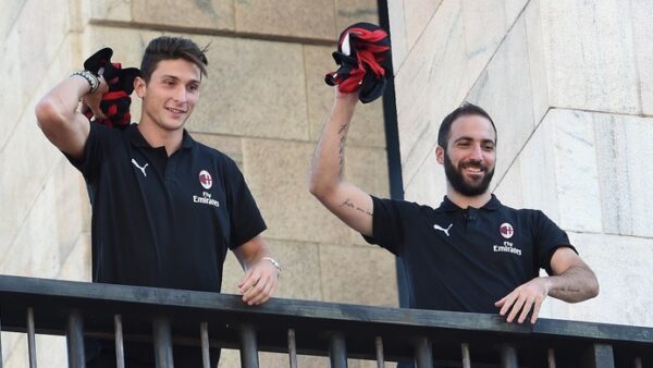 Higuain Caldara Duomo
