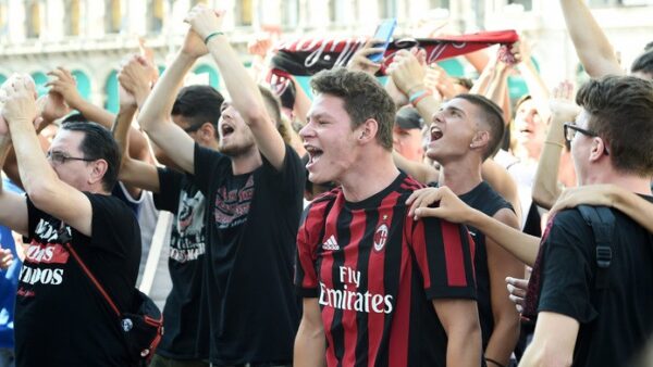 Tifosi Milan0