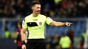 Milan-Napoli, arbitra Giacomelli: ecco i precedenti