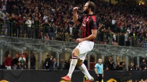 Milan-Chievo 3-1, decidono Higuain e Bonaventura