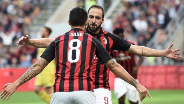 Higuain Suso