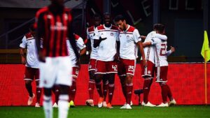 Europa League, l’allenatore dell’Olympiakos sfida il Milan