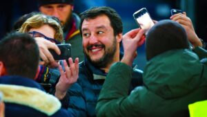 Milan, Salvini: «Per la sicurezza degli stadi bisogna parlare anche con i tifosi»