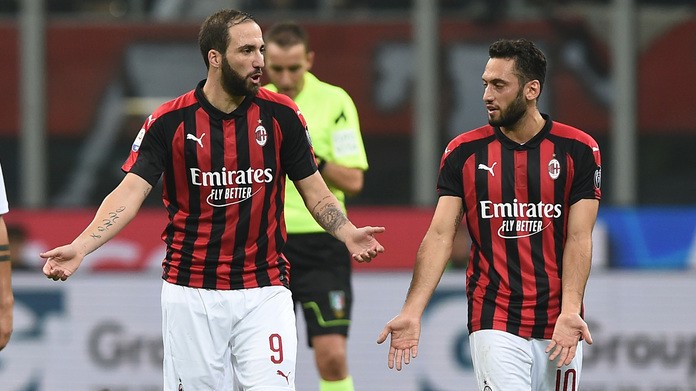 Higuain Calhanoglu