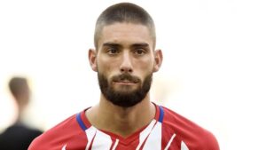 Calciomercato Milan, l’esterno è solo rinviato