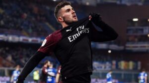 Cutrone: «Sarò sempre grato al Milan, la mia squadra del cuore»