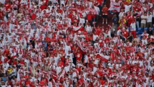 “Pio Pio” arriva in Polonia: i tifosi polacchi si inventano un coro per Piatek – VIDEO