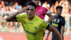 Chievo, Stepinski: «Contro il Milan abbiamo bisogno di incitamento, contento per Piatek»