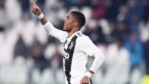 Coppa Italia, Milan-Juventus: out Douglas Costa, i dettagli