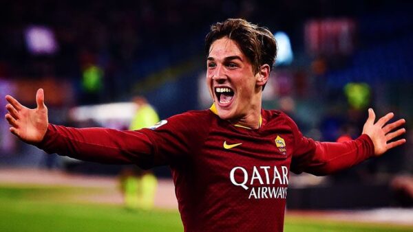 Zaniolo esultanza roma dicembre