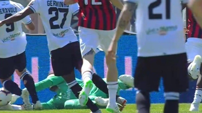Parma milan donnarumma 1 1