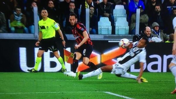 Calhanoglu Alex Sandro