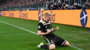 Milan, clamoroso retroscena: Mirabelli aveva bloccato van de Beek