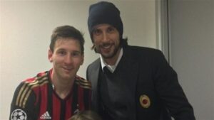 Zaccardo su Instagram: «Messi, vinci e vieni al Milan»