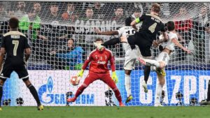 Ex rossoneri, Dugarry: «De Ligt alla Juve mi fa vomitare, lo fa solo per soldi»