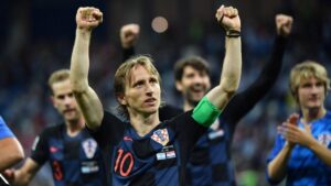 Dopo l’ultimo No, tanti nomi per il centrocampo del Milan. Sogno Modric…