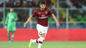 Ex Milan Borini: futuro conteso tra il rinnovo all’Hellas e l’America Latina