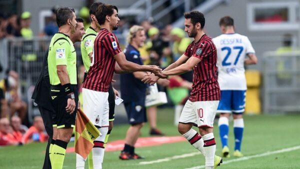 Paquetà Calhanoglu