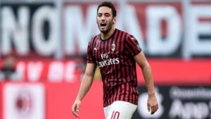 Tuttosport: «Calhanoglu-Kjaer, è allarme, a rischio il ritorno di Coppa Italia»