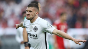 Rebic Milan, ecco come giocherebbe il croato con Giampaolo