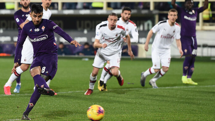 Fiorentina-Milan serie A Pulgar