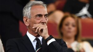 Gravina, lettera alla Vezzali: «Riapriamo gli stadi»