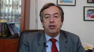 L’esperto virologo Burioni non rassicura: si giocherà ancora in serie A?
