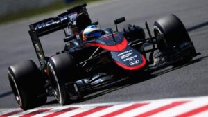Coronavirus colpisce anche la F1: McLaren si ritira da Melbourne, dipendente positivo
