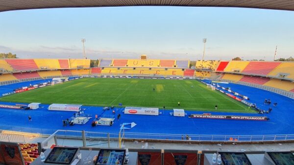 Lecce stadio Via del Mare