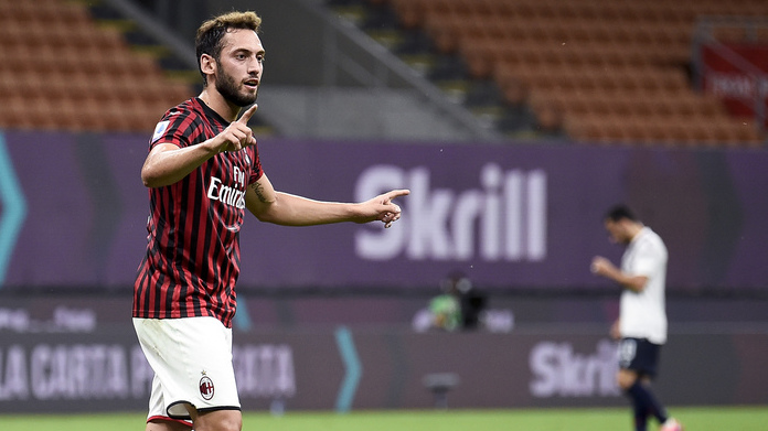Tuttosport: «Calhanoglu ora serve il rinnovo a tutti i costi» 26 Calhanoglu