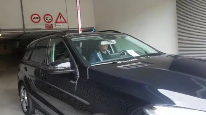 Ibrahimovic Casa Milan uscita(1) Ibrahimovic Casa Milan