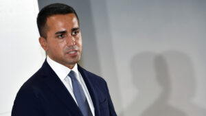 Di Maio sulla chiusura del campionato: «Ascolteremo le valutazioni del Cts»