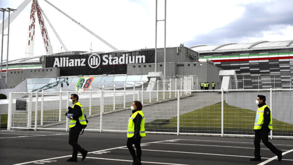 Steward Allianz Stadium