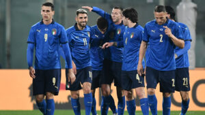 Mancini: «Difficile lasciare fuori gli ultimi due Azzurri»