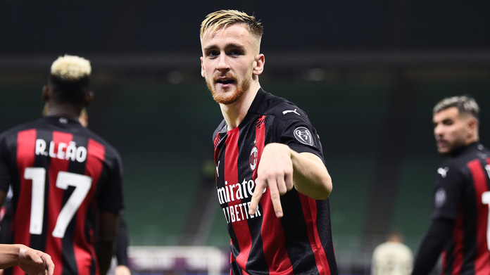 Formazioni ufficiali Parma Milan: dentro Kalulu e Rebic. Saelemaekers esterno 26 Saelemaekers