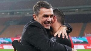 Napoli Milan, esplode la gioia dei rossoneri: Maldini scende in campo e…