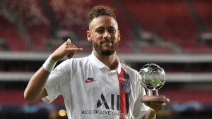 Neymar rivela: «A fine carriera voglio diventare un giocatore professionista di poker»