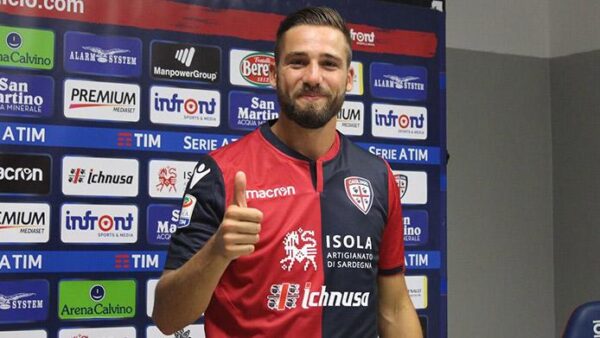 Pavoletti cagliari presentazione maglia sorriso 30 agosto