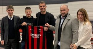 Kerkez lascia il Milan, furia dei tifosi: «Abbiamo perso il nuovo Theo»
